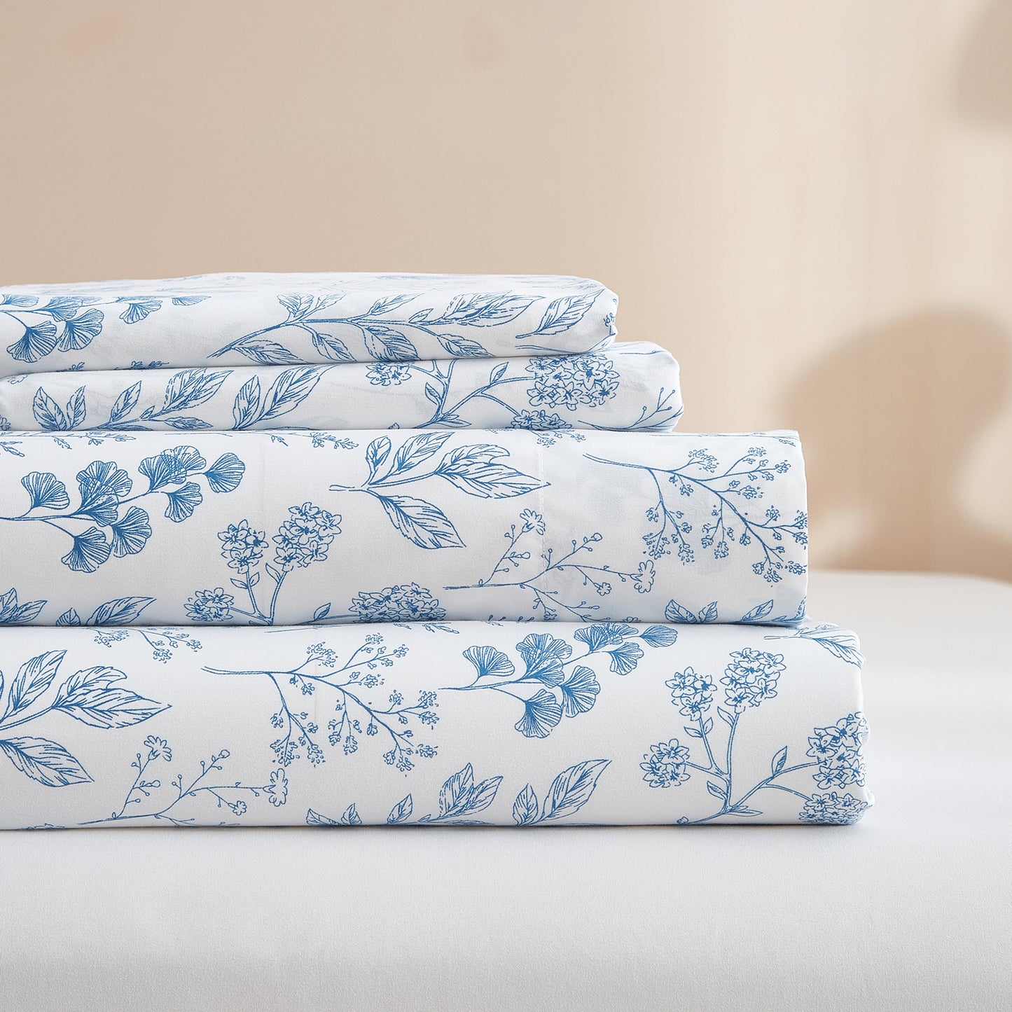 AMWAN Luxury Soft Queen Sheets Set White - Vintage Floral Sheets Cooling Bed Sheets Queen - 4 Piece Blue Floral Sheet Set - 16" Extra Deep Pocket Sheets,Breathable & Soft Sheets (Queen,Boho Floral)